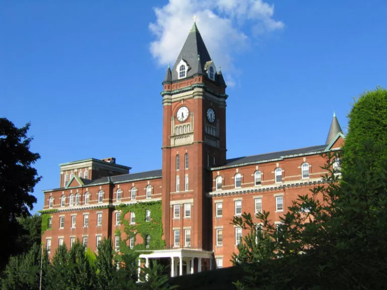 College of the Holy Cross