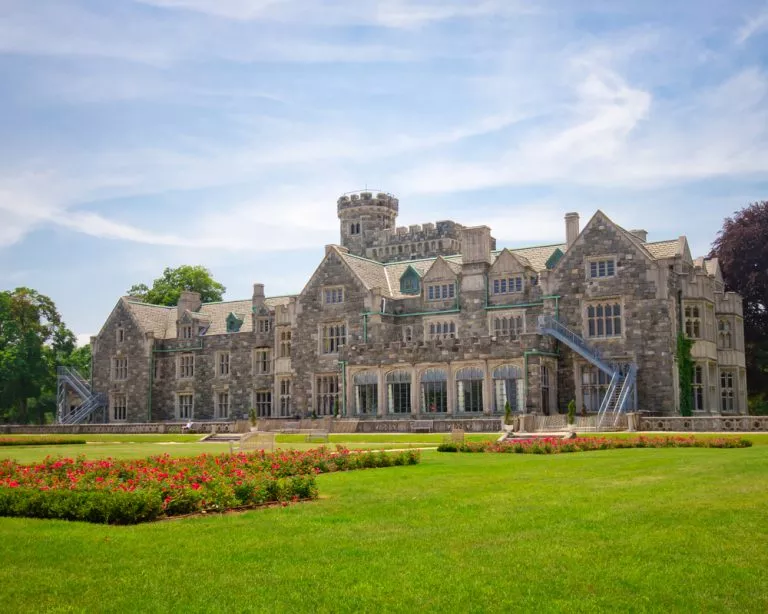Hofstra University