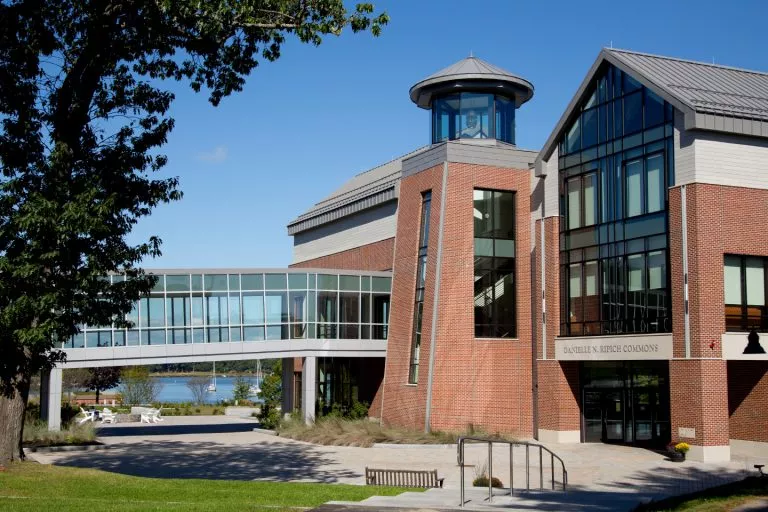 University of New England